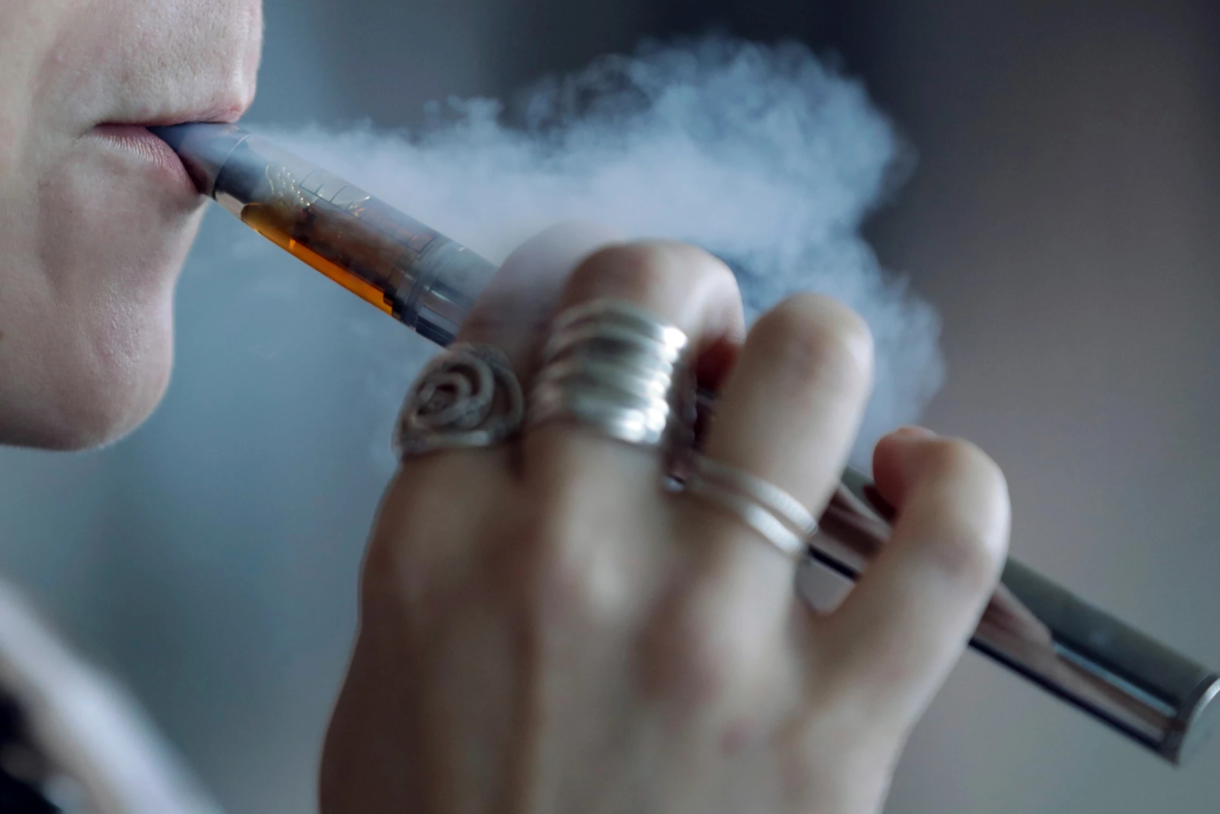 accidentally got vape juice in mouth Does Vape Juice Expire? How Long Does It Last? main image 0