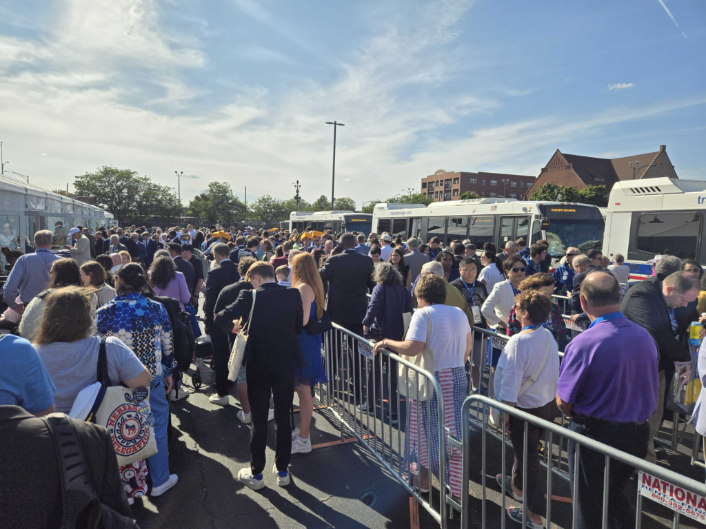 Lines at United Center at 2024 DNC