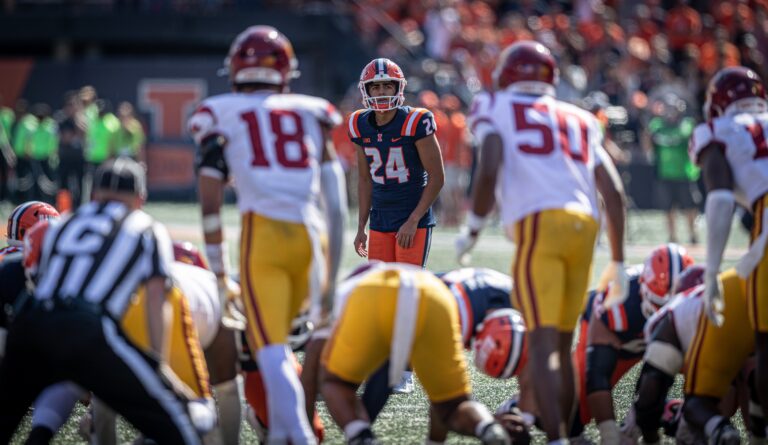 Illinois junior kicker David Olano is in focus, facing USC players as he prepares for his game-winning 41-yard field goal on Saturday, Sept. 27, 2025.