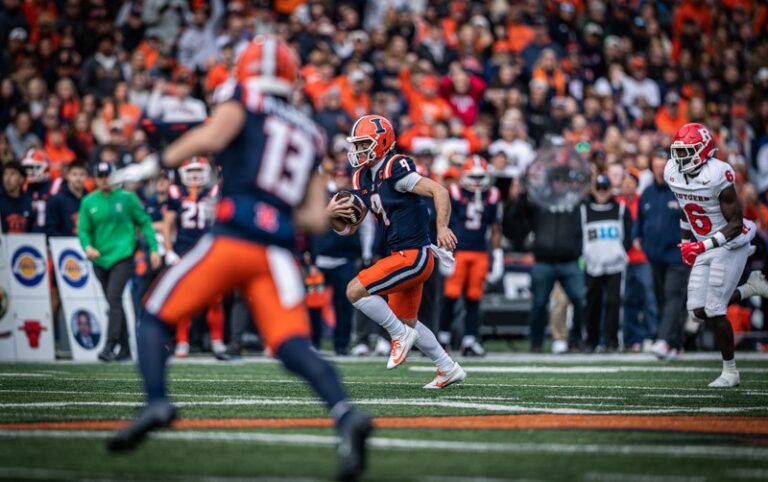 Luke Altmyer led Illinois in rushing with 88 yards in the win against Rutgers Saturday afternoon.
