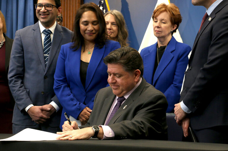 Pritzker signs bill allowing Illinois to issue state-specific vaccine guidelines